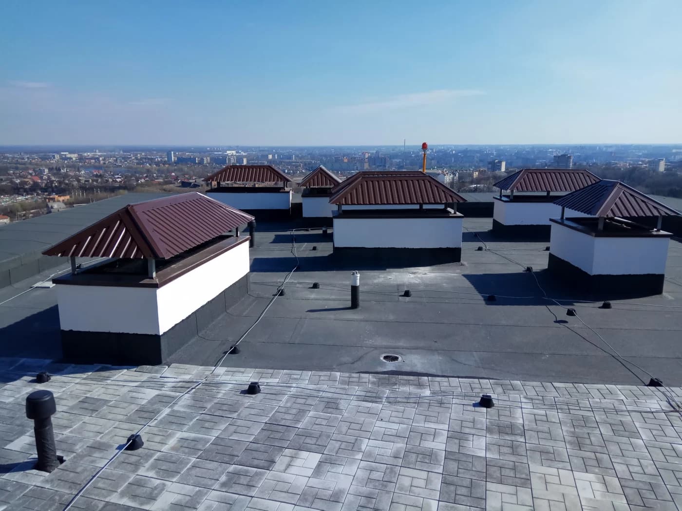 The Tampa Bay Flat Roof Problem