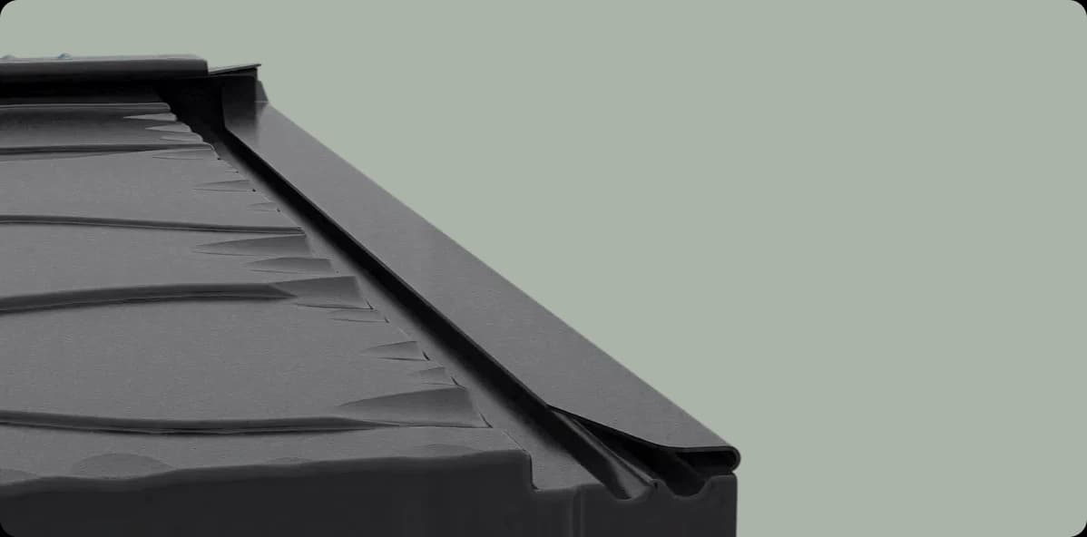 Close-up of the Metlok four-way interlocking panel system