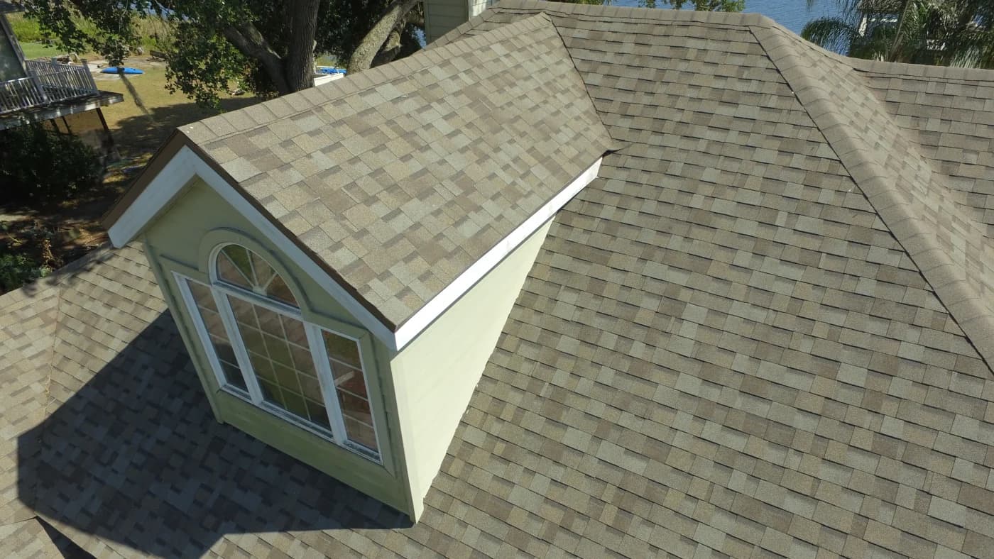 Architectural asphalt shingle roof on a Central Florida home