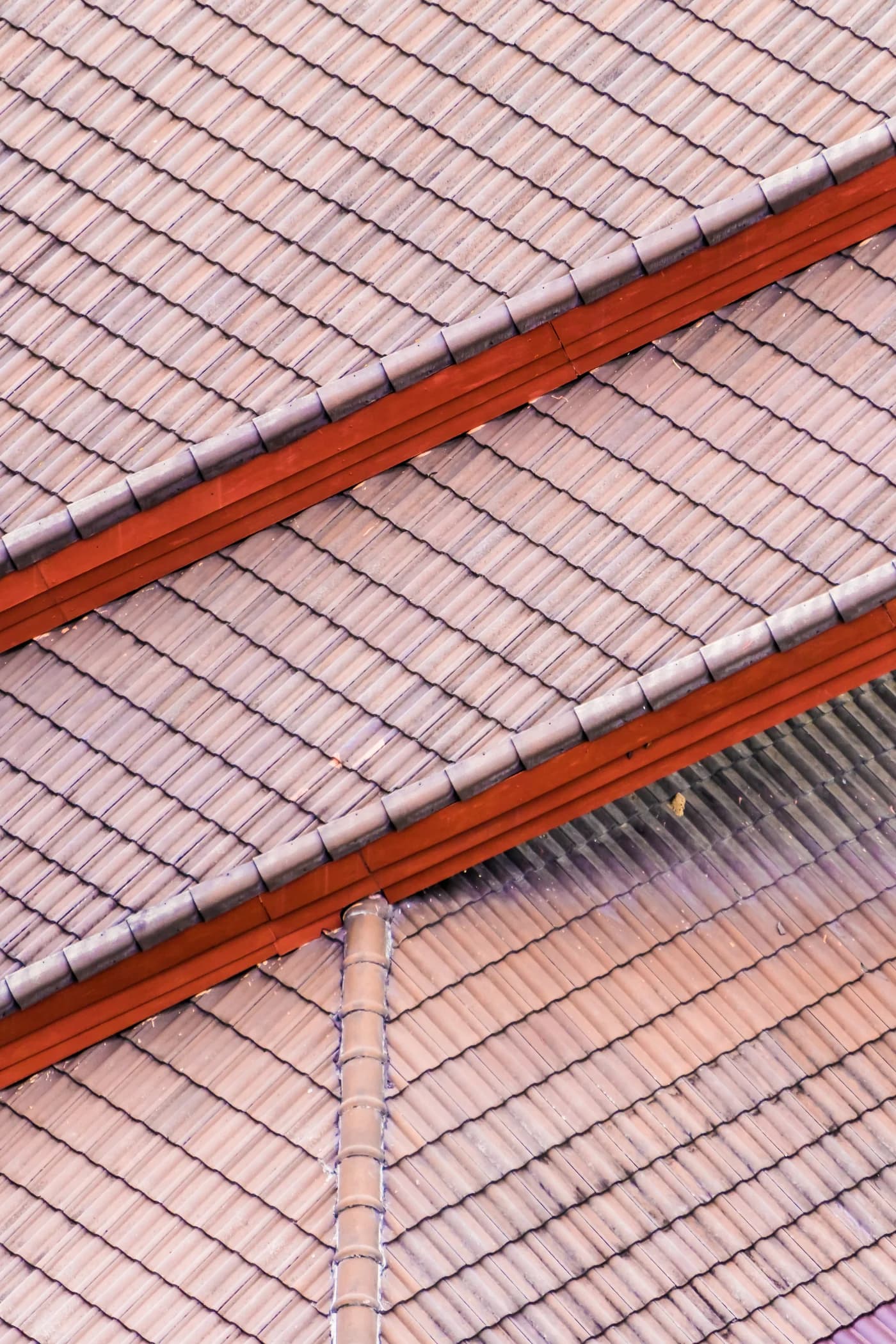 Spanish tile roof installed by Universal Roof & Contracting