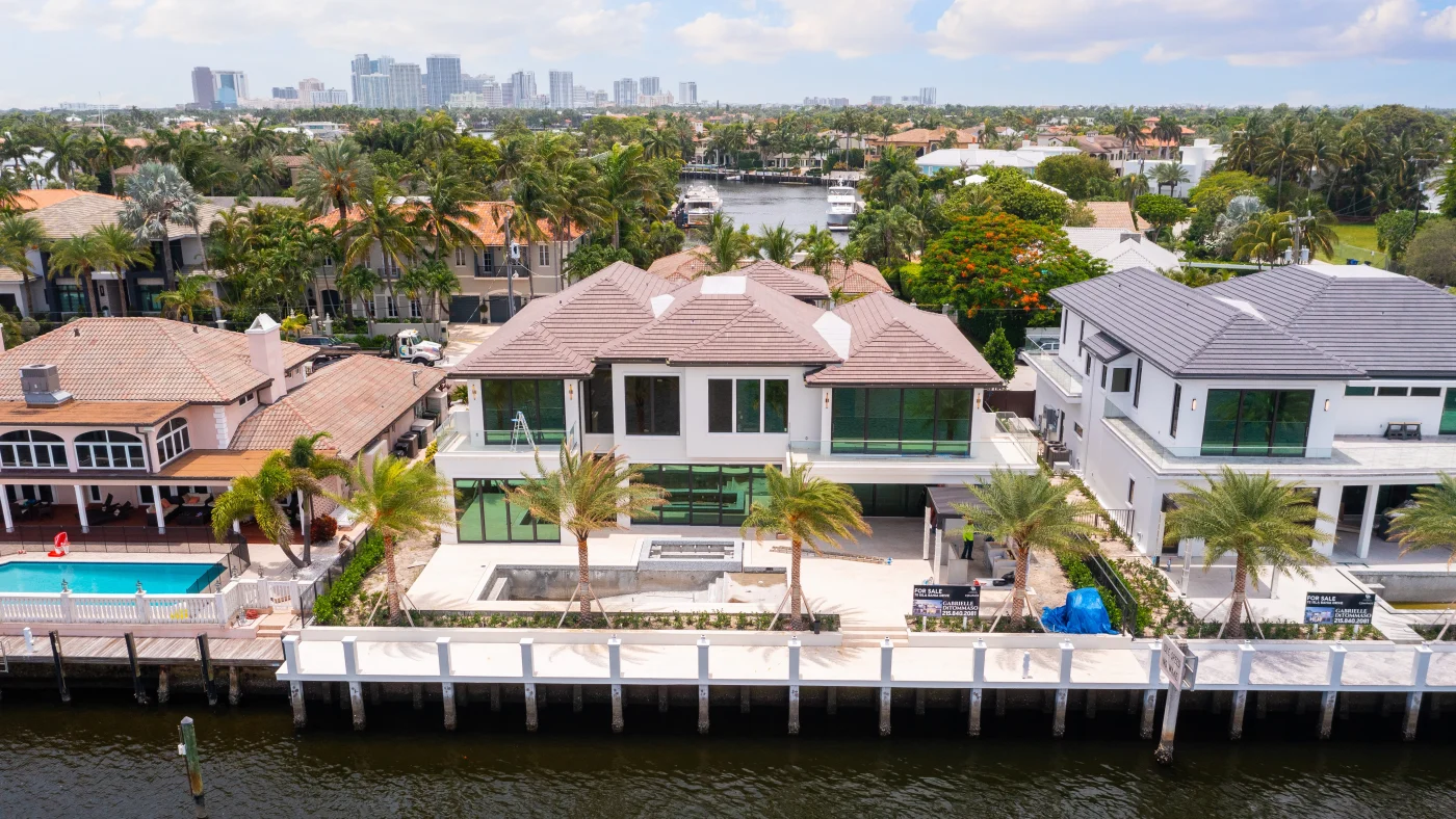 Premier Roofing Contractor Riverview Fl Universal Roofing & Contracting Premier Roofing Contractor Riverview Fl Universal Roofing & Contracting