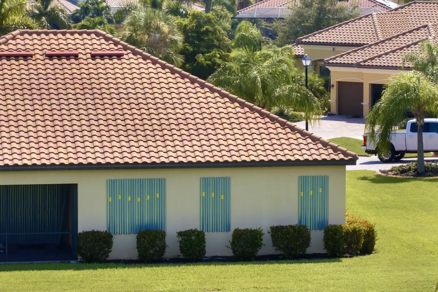 Sturdy Tile Roofs Wesley Capel Fl Universal Roof And Contracting Sturdy Tile Roofs Wesley Capel Fl Universal Roof And Contracting
